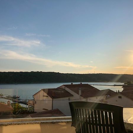 Apartments Palit Rab Экстерьер фото